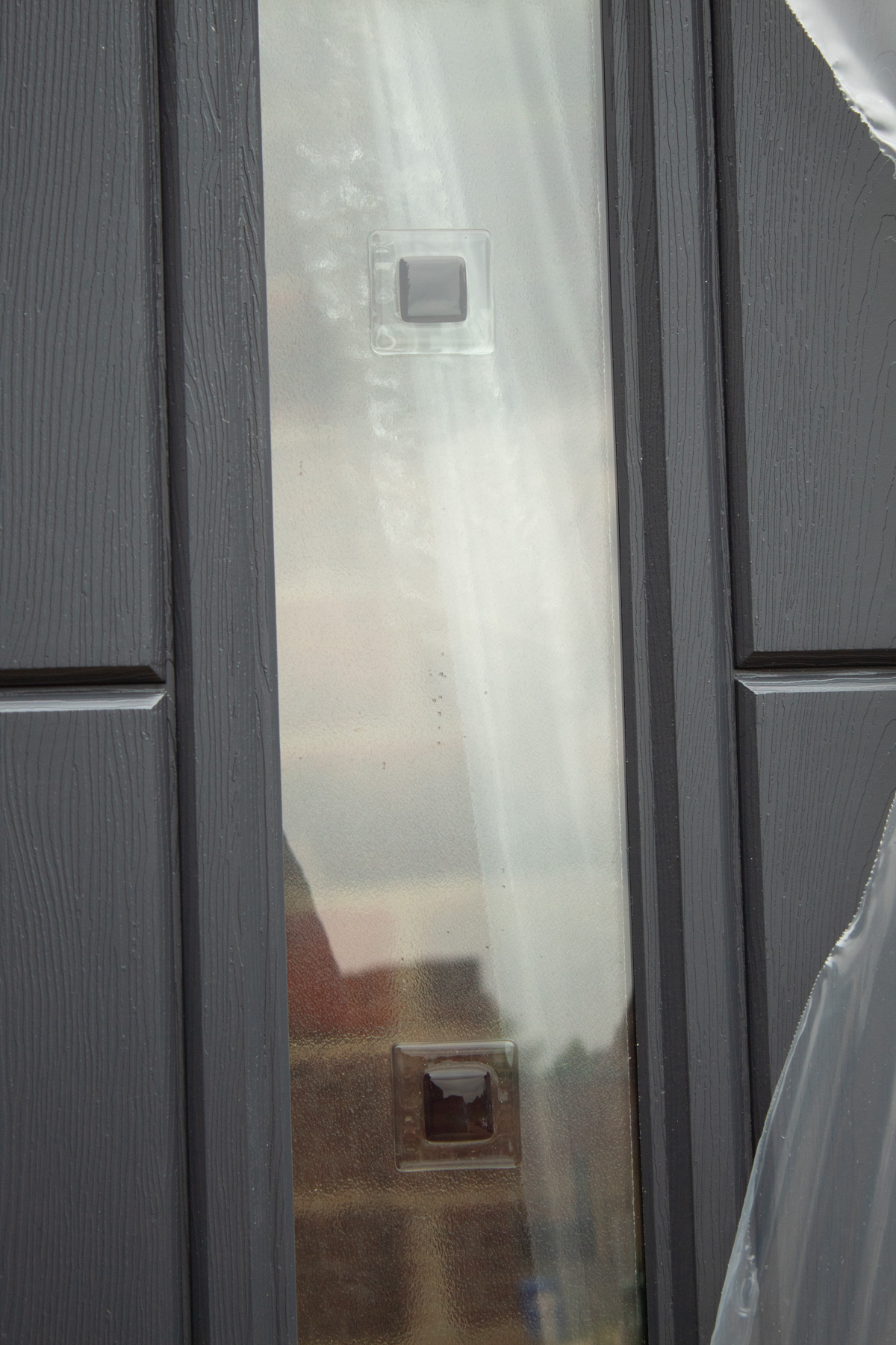 Rockdoor Vermont LH Opening Inwards with Quadra Glass + S-Lite in Anthracite