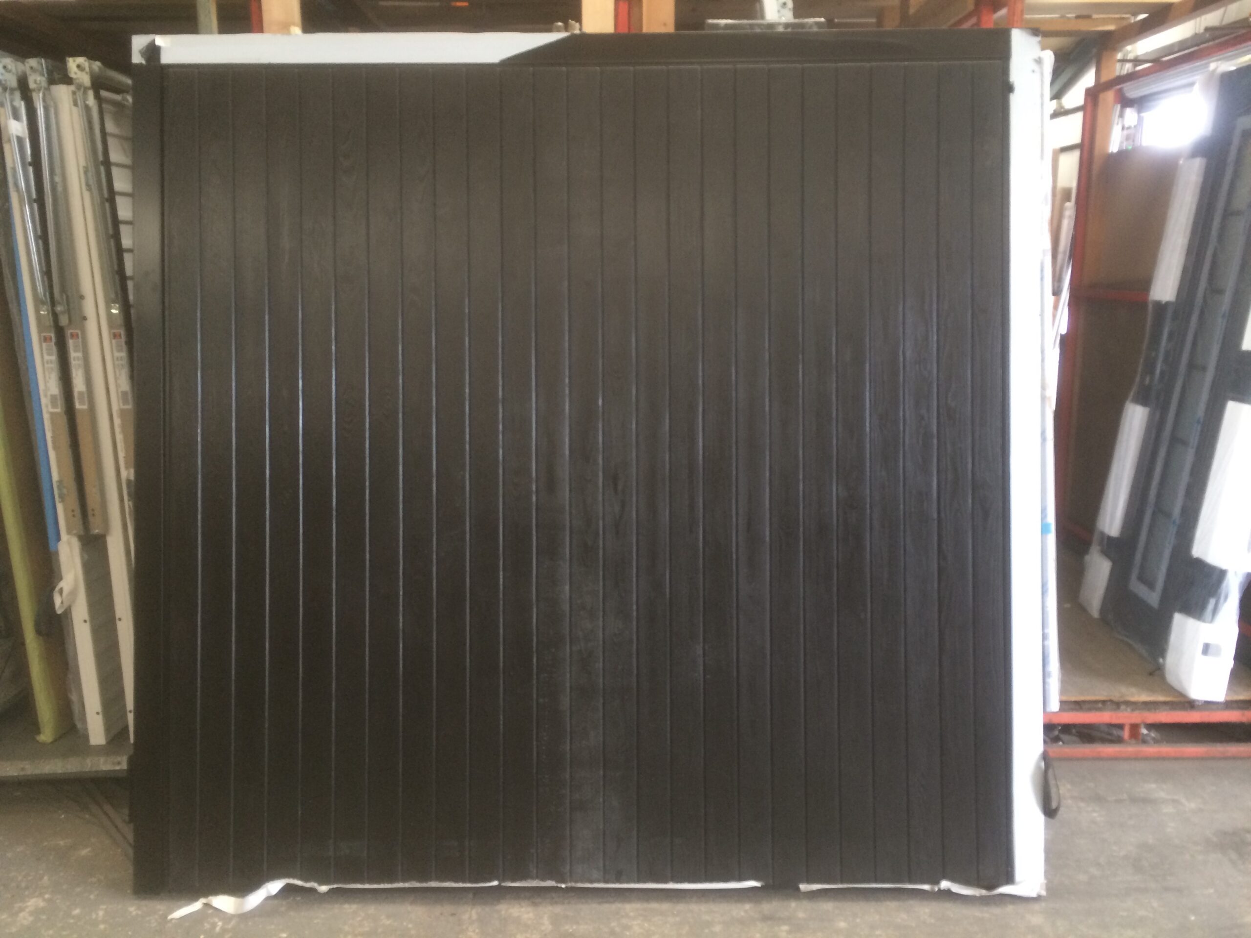 Wessex York Framed Retractable